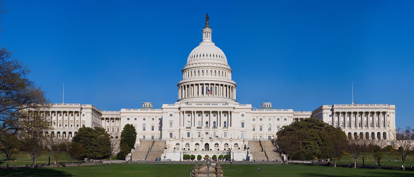 Full view of the U.S. Capitol