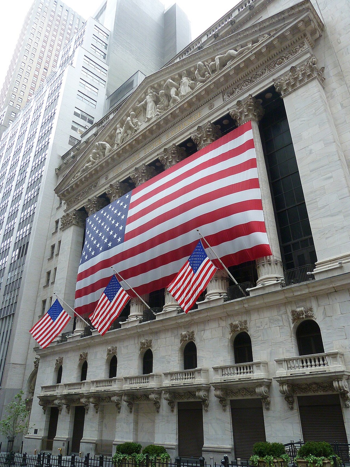 Personal finance: what PCE week means for you
