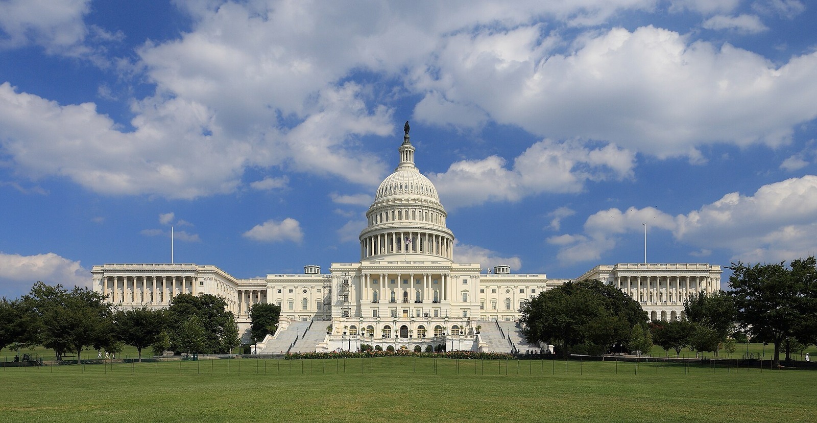 West side of the United States Capitol dome and facade