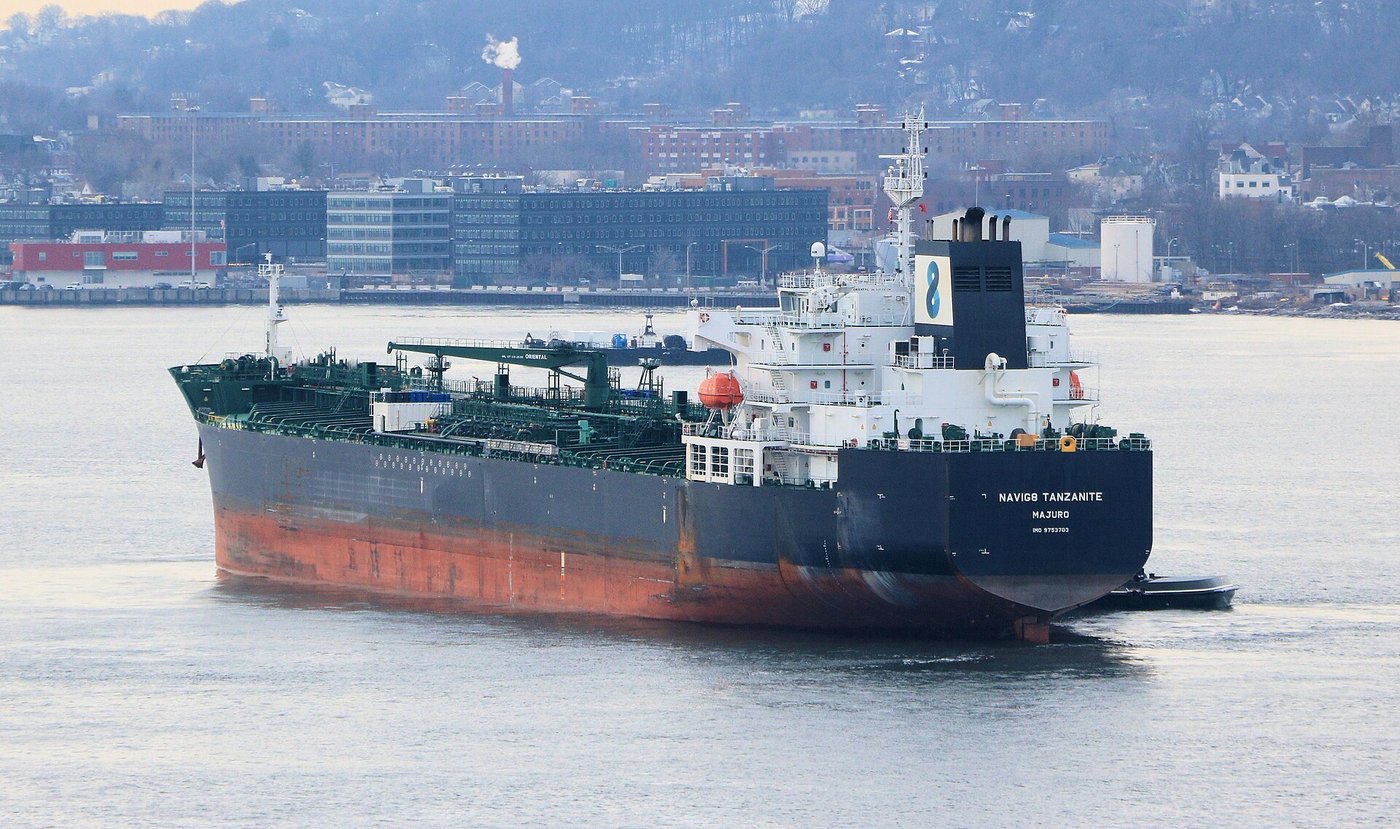 Oil tanker ship in harbour representing commercial vessels near the Strait of Hormuz