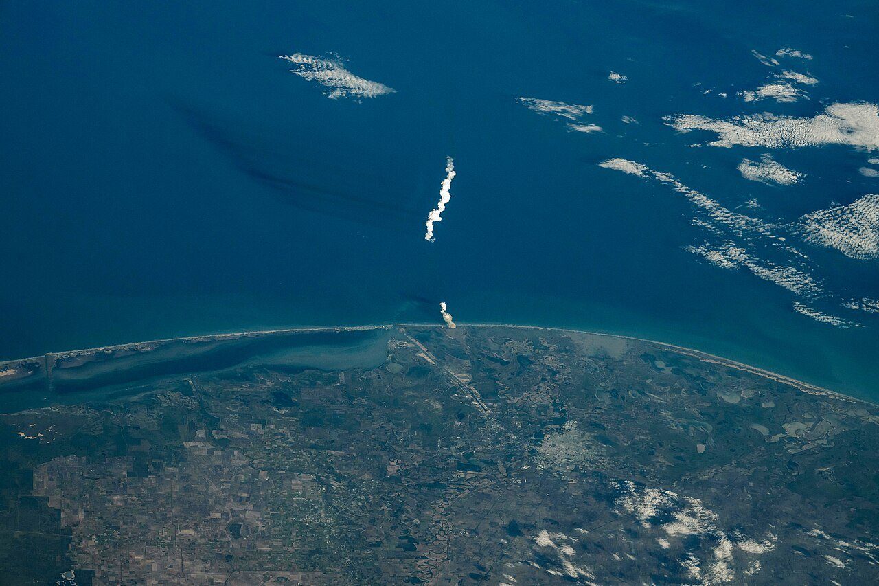 Coastal rocket launch viewing area