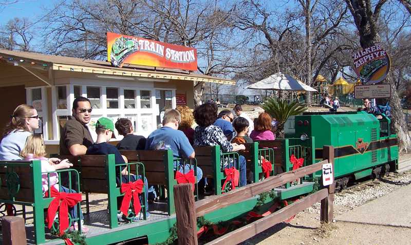 Zilker train