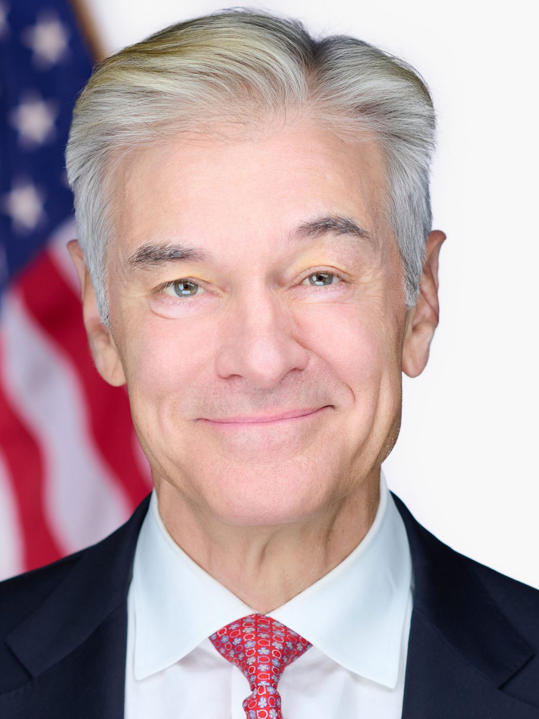 Official portrait of Dr. Mehmet Oz, administrator of the Centers for Medicare & Medicaid Services
