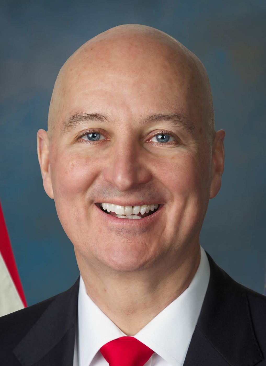 Official portrait of Sen. Pete Ricketts of Nebraska