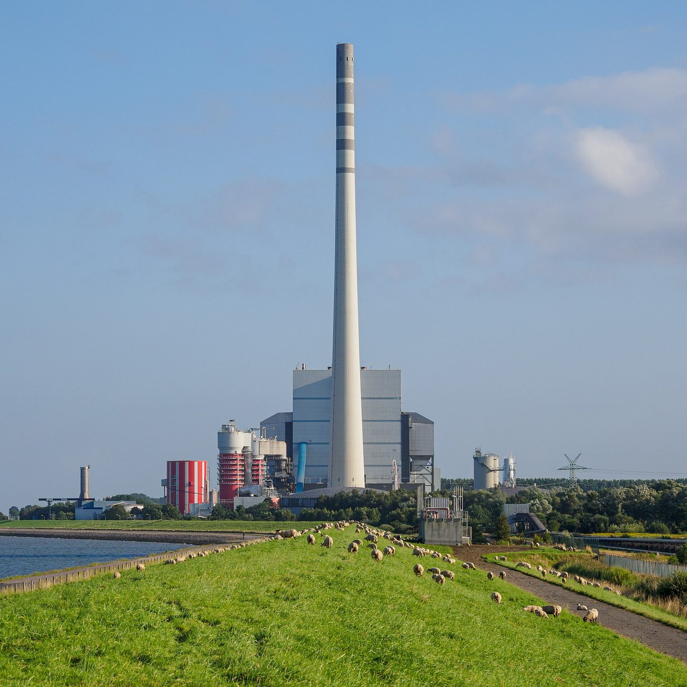 The Uniper coal-fired power plant in Wilhelmshaven, Germany, built in 1976