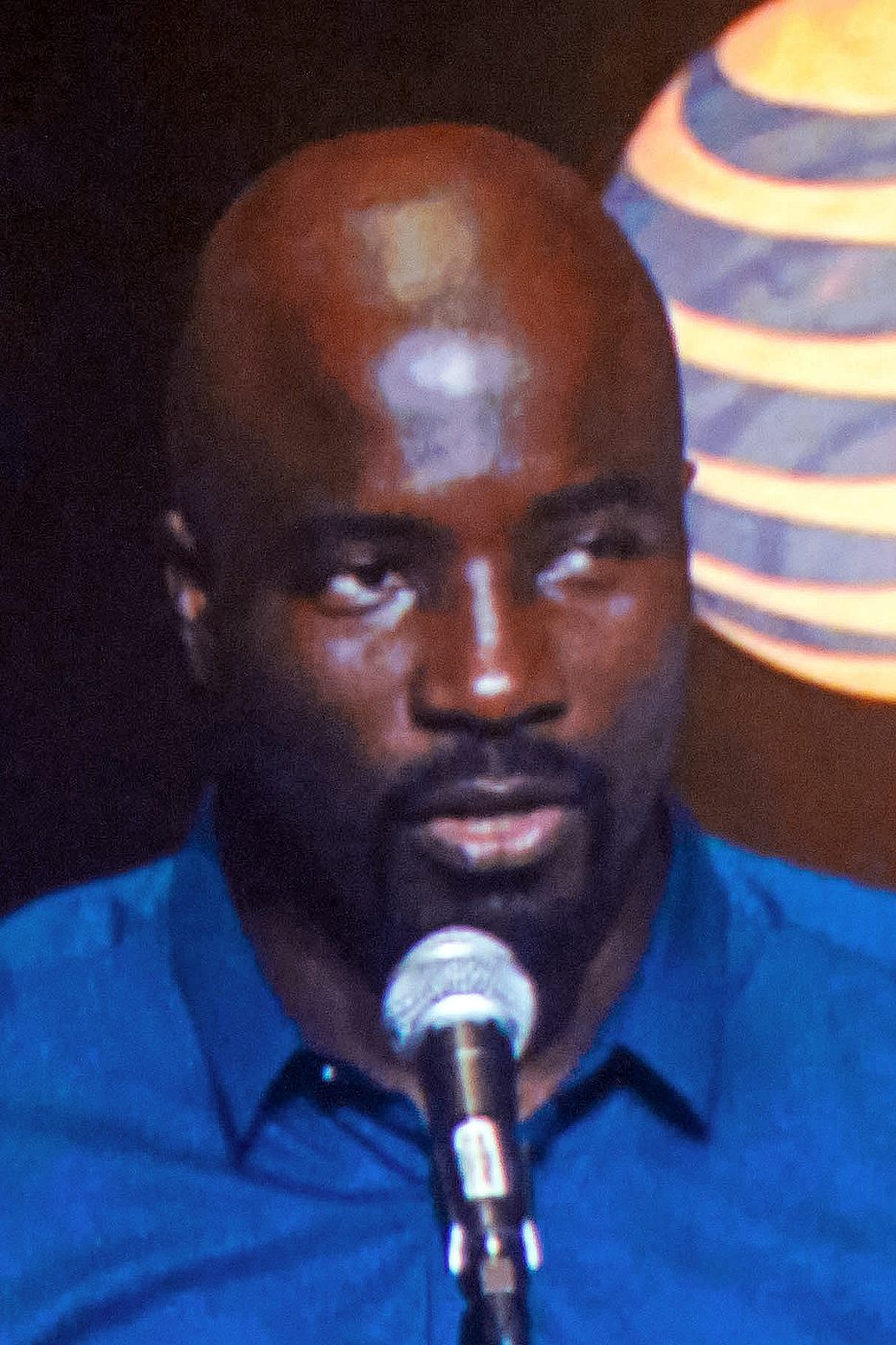 Actor Mike Colter, a star of the CBS drama Cupertino, at New York Comic Con in 2015