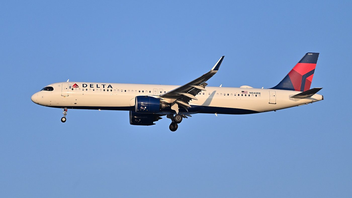 A Delta Air Lines Airbus A321neo on final approach to Boston Logan International Airport in July 2026