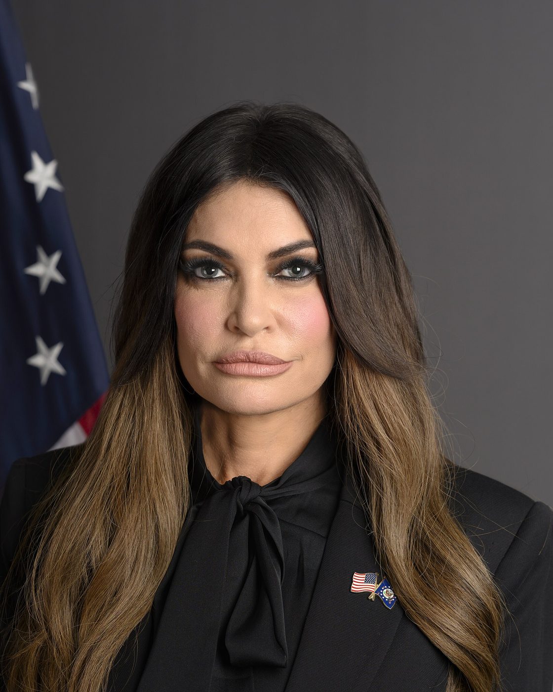 Official portrait of Kimberly Guilfoyle as U.S. ambassador to Greece, 2025