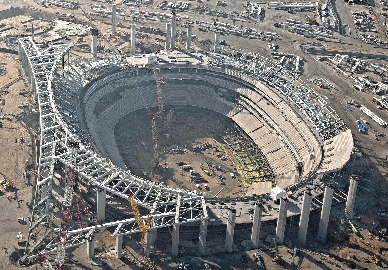 Aerial view of the stadium in Inglewood where the Rams play