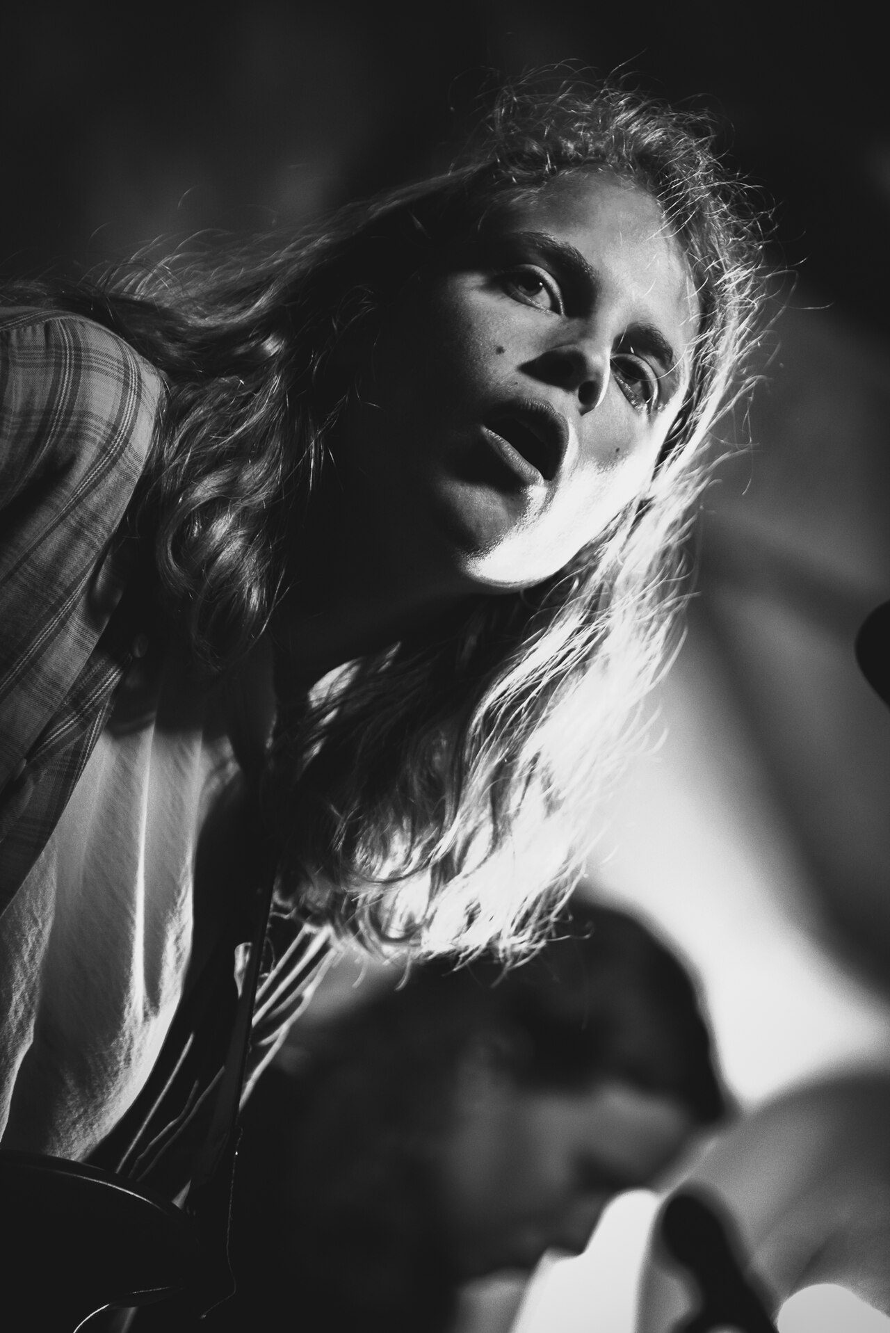 Marika Hackman performing at Rough Trade