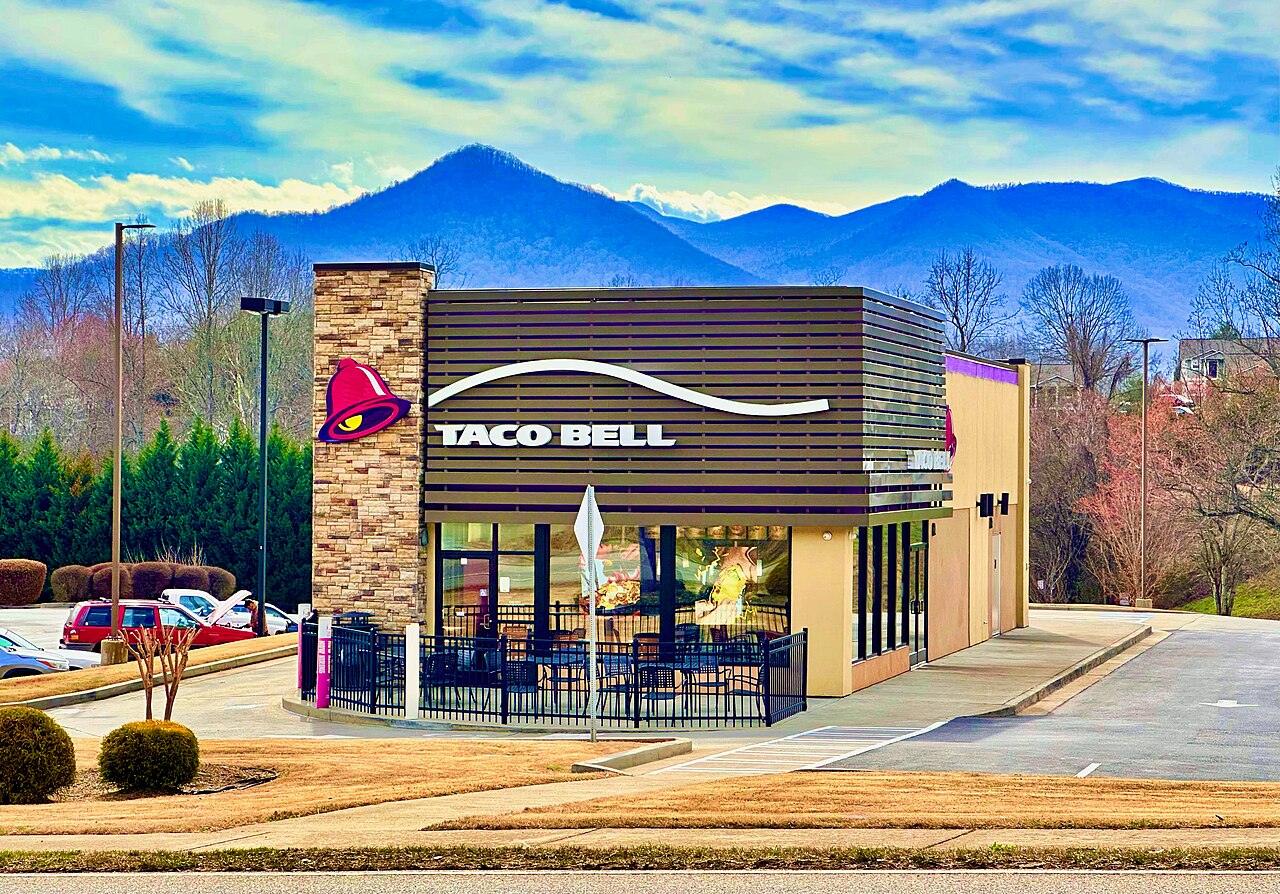 A Taco Bell restaurant in Hiawassee, Georgia
