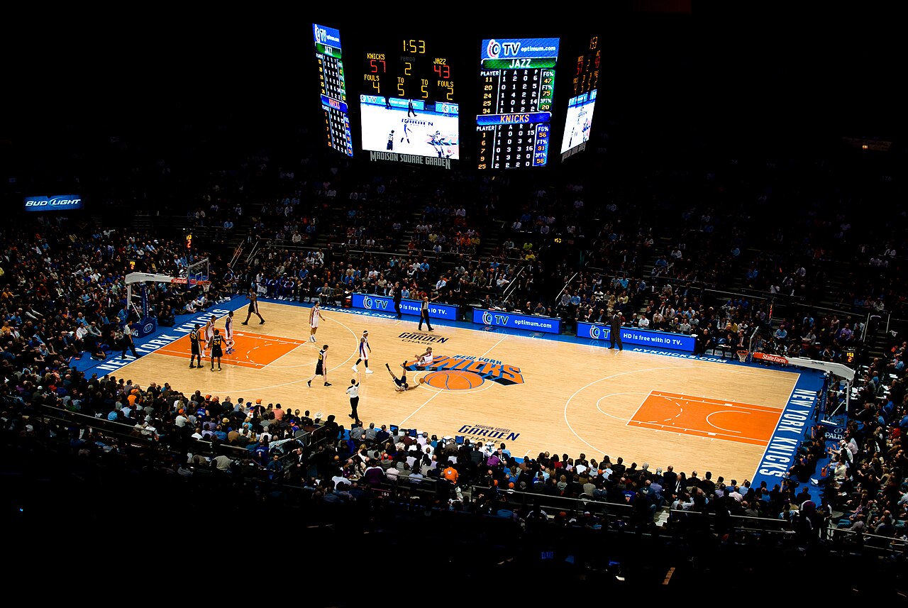 New York Knicks players on the court at Madison Square Garden