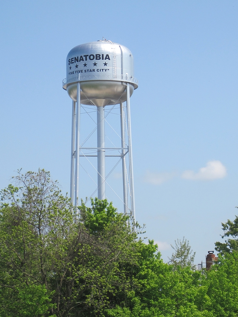 A water tower in Senatobia, Mississippi