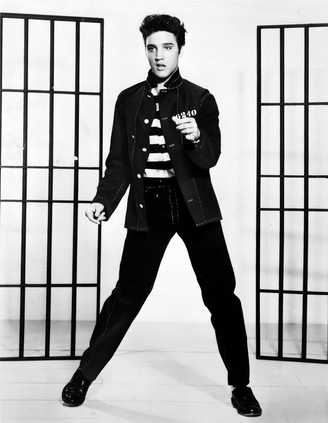 Elvis Presley promotional photo