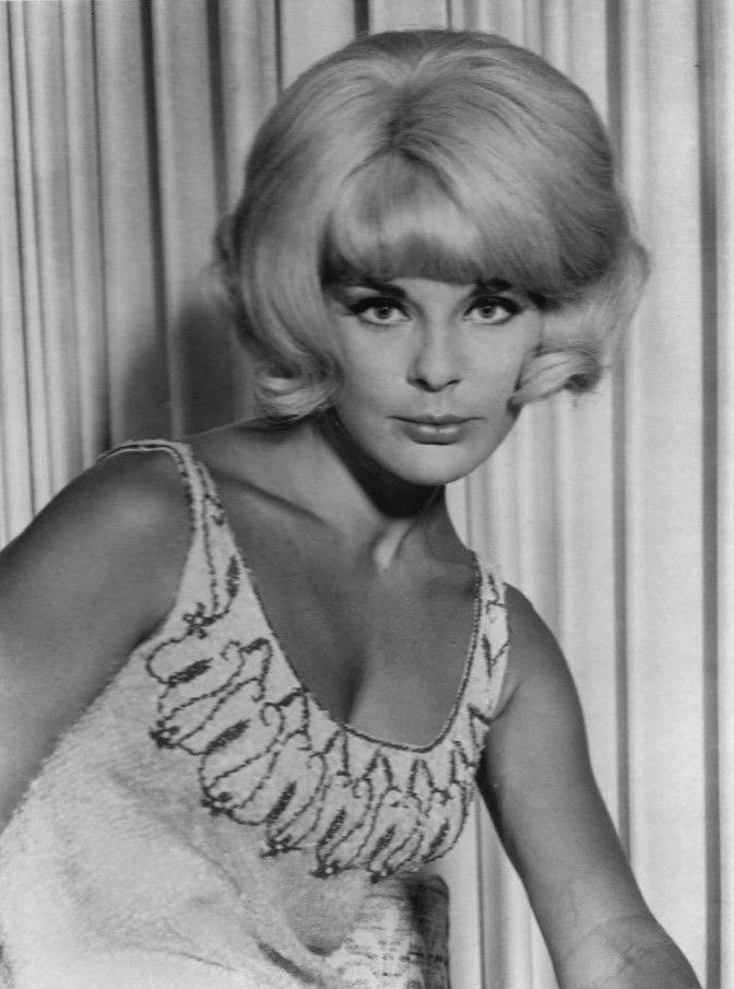 Black-and-white portrait of actor Elke Sommer in 1965